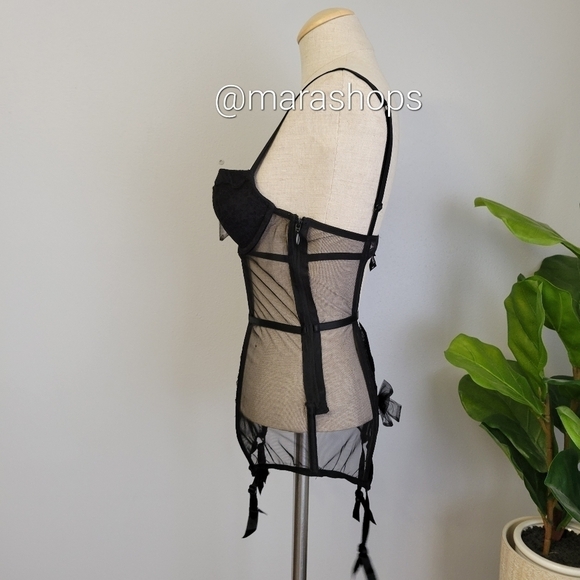 Victoria's Secret black lace bow Merrywidow - Picture 4 of 6